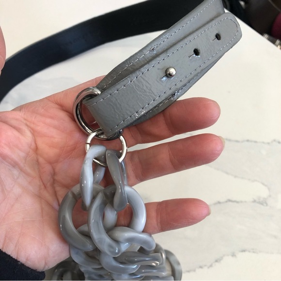 Trendy Patent and Chunky Chain Belt - Picture 7 of 12